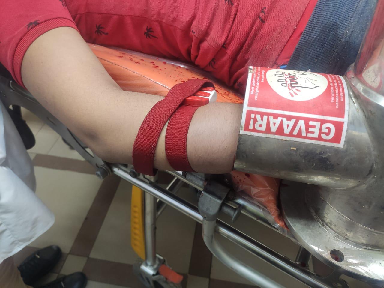 إنقاذ يد شاب بمستشفى الطوارئ الجامعى بطنطا (6)