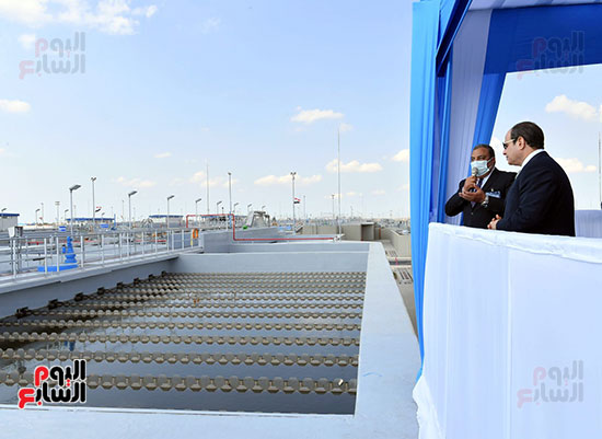 الرئيس السيسي يفتتح محطة معالجة مياه مصرف بحر البقر (6)