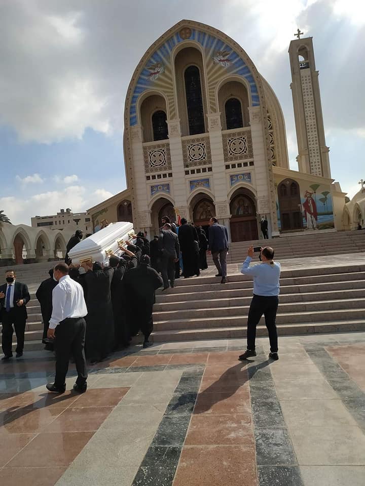 لحظة وصول الجثمان