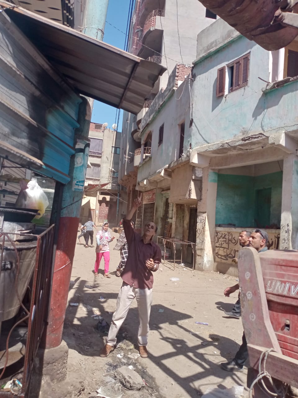 فصل التيار الكهربائي لحالات التي لم تنتهي من إجراءات تقنين أوضاعها (5)