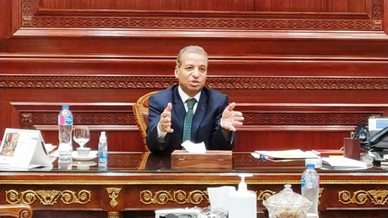 المستشار محمود عتمان، الأمين العام لمجلس الشيوخ (2)