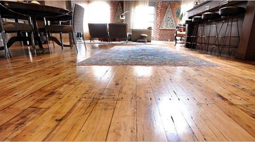 wooden floor