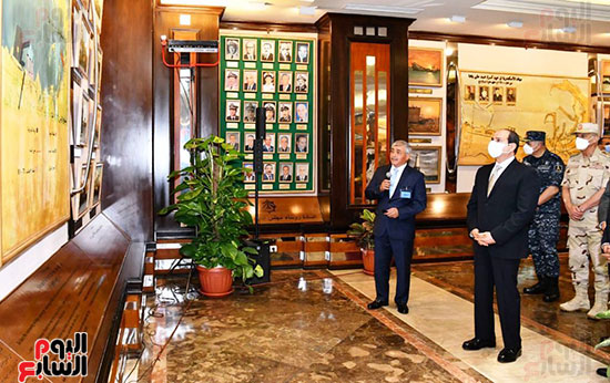 الرئيس السيسى يزور متحف ميناء الإسكندرية البحرى