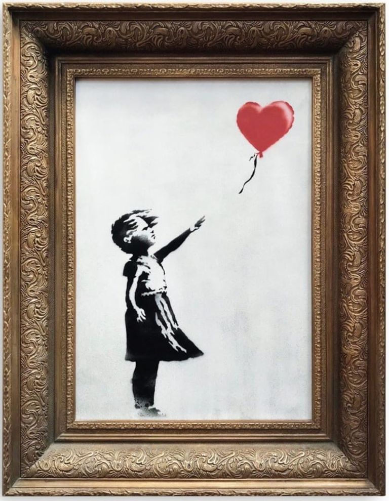 لوحة الفتاة مع البالون