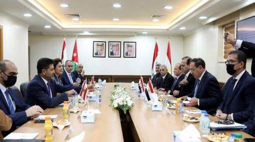 وزراء البترول والطاقة في مصر والاردن وسوريا ولبنان خلال الاجتماع