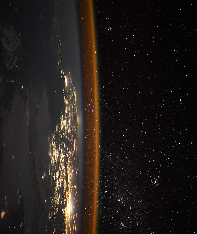 صورة الأرض من الفضاء