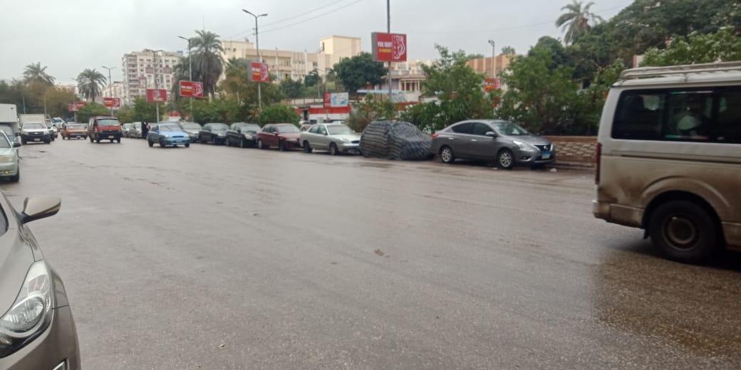 أمطار غزيرة وموجة صقيع تضرب محافظة أسيوط (3)