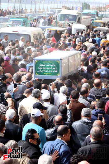 تشييع جثمان الإعلامى وائل الإبراشى (10)