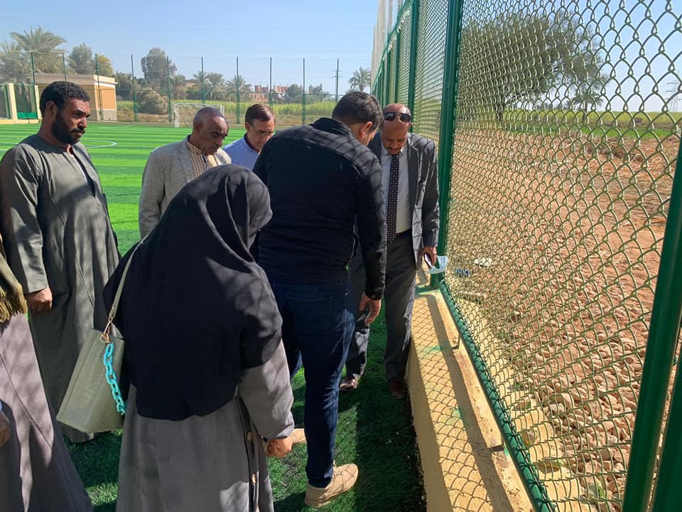 إفتتاح الملعب الخماسي لمركز شباب باويل بمدينة إسنا