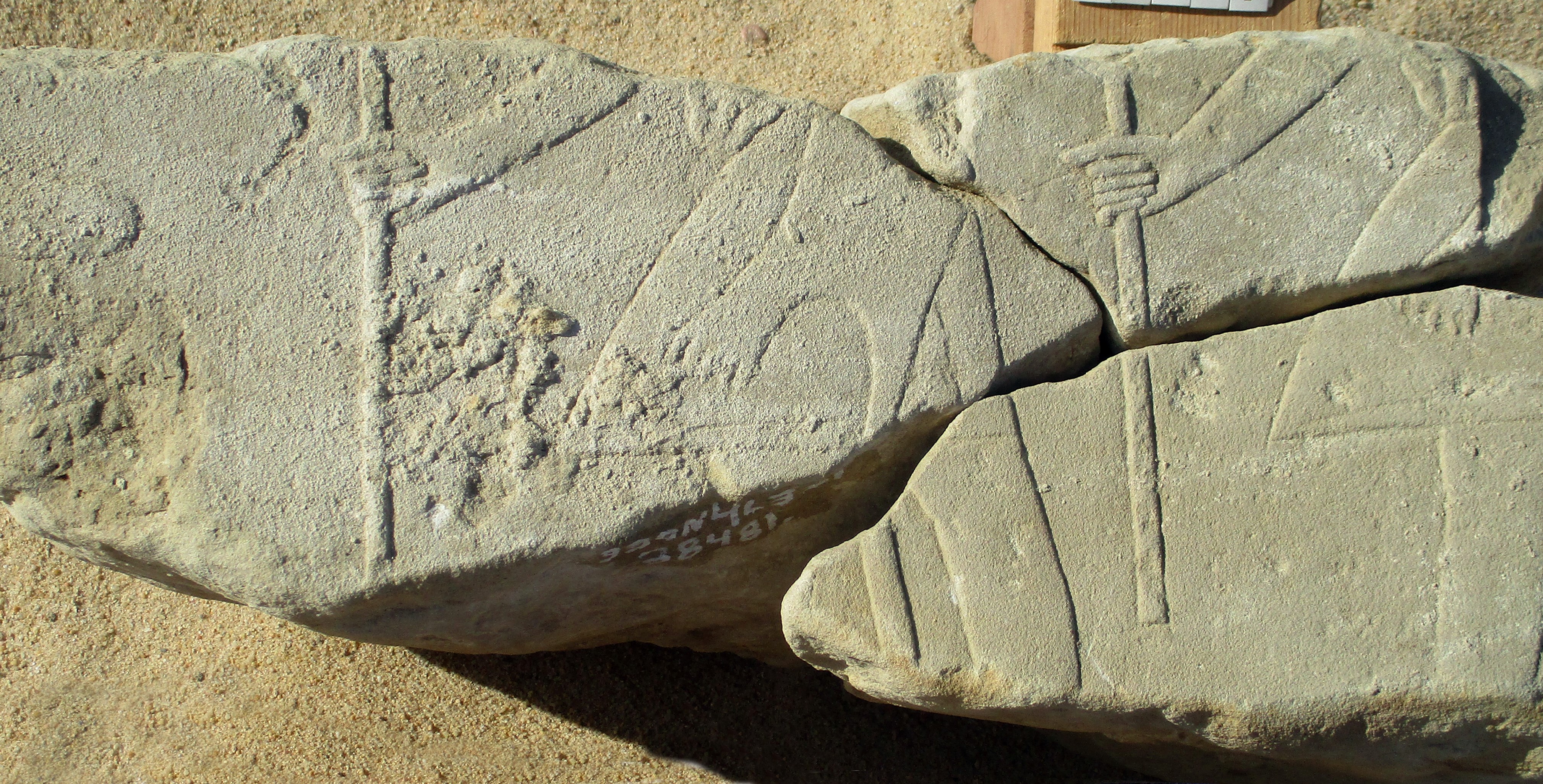 اكتشافات أثرية جديدة بمشروع ترميم معبد الملك أمنحتب الثالث