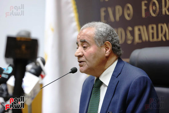 وزير التموين تنظيم معرض للمجوهرات ودعم صناعة الذهب 19 فبراير (12)