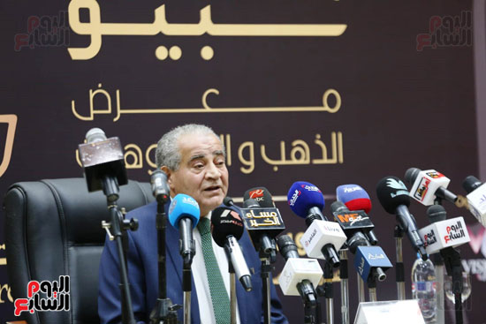 وزير التموين تنظيم معرض للمجوهرات ودعم صناعة الذهب 19 فبراير (10)