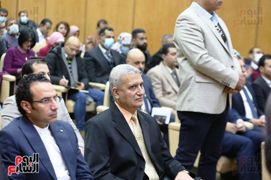 وزير التموين تنظيم معرض للمجوهرات ودعم صناعة الذهب 19 فبراير (16)