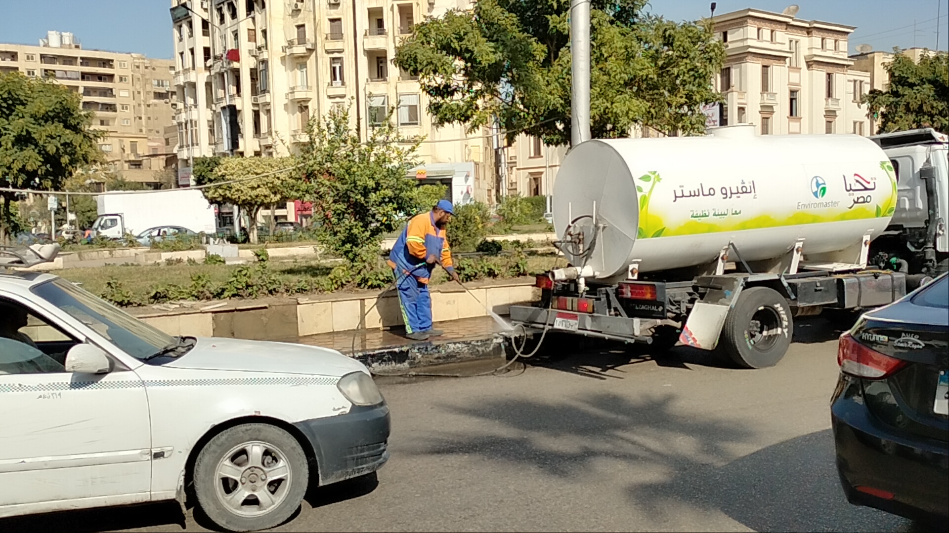 غسيل ميدان الإسماعيلية بمصر الجديدة (2)