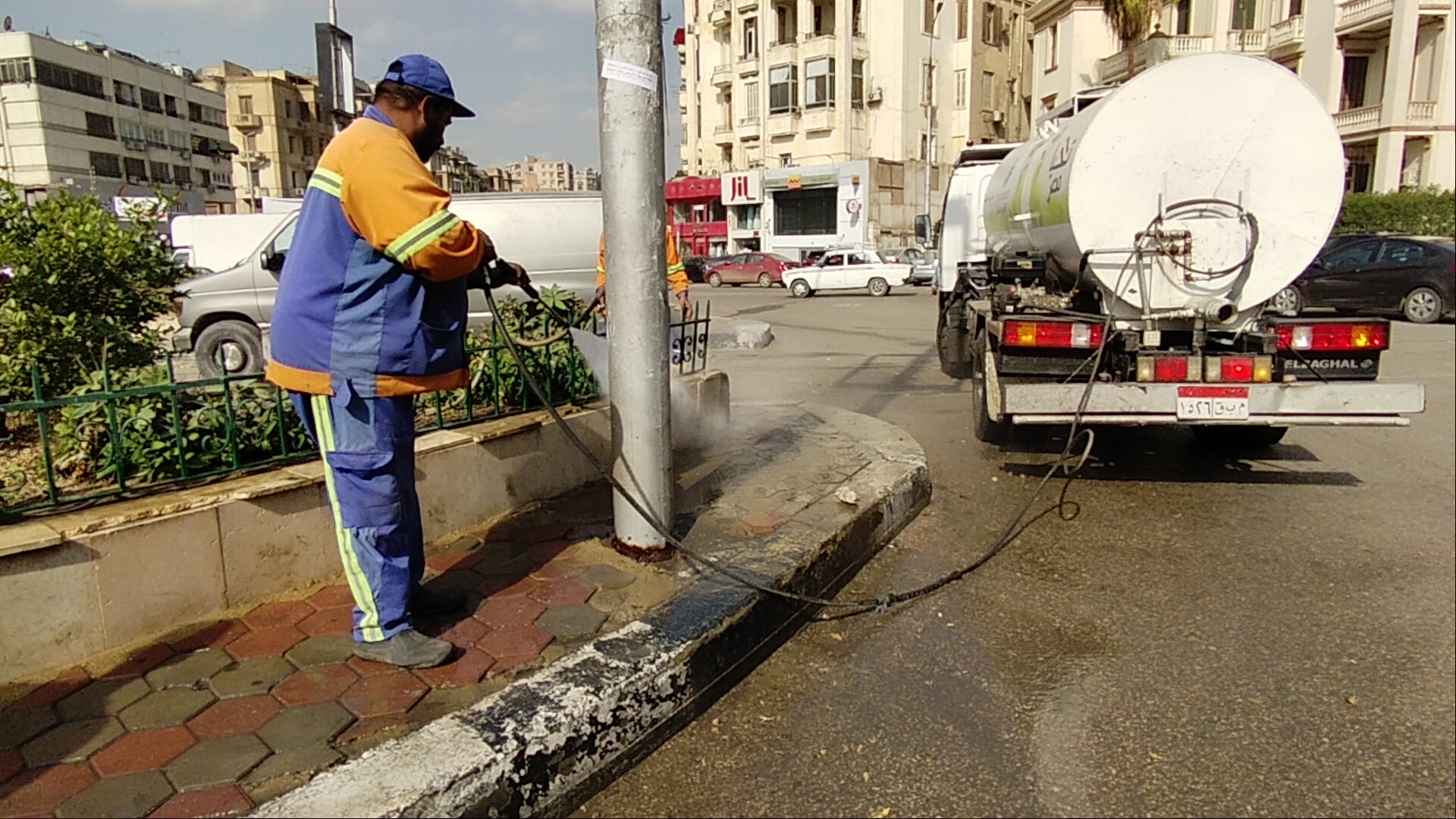 غسيل ميدان الإسماعيلية بمصر الجديدة (3)