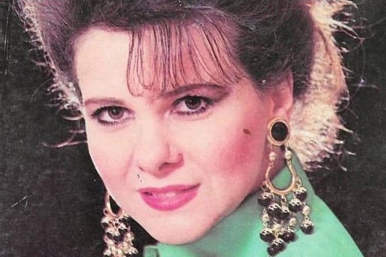 صاحبة الواجب.. ذكرى ميلاد الراحلة الجميلة دلال عبد العزيز - اليوم السابع