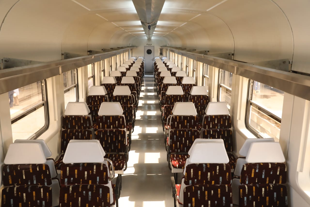 قطارات تحيا مصر عادية