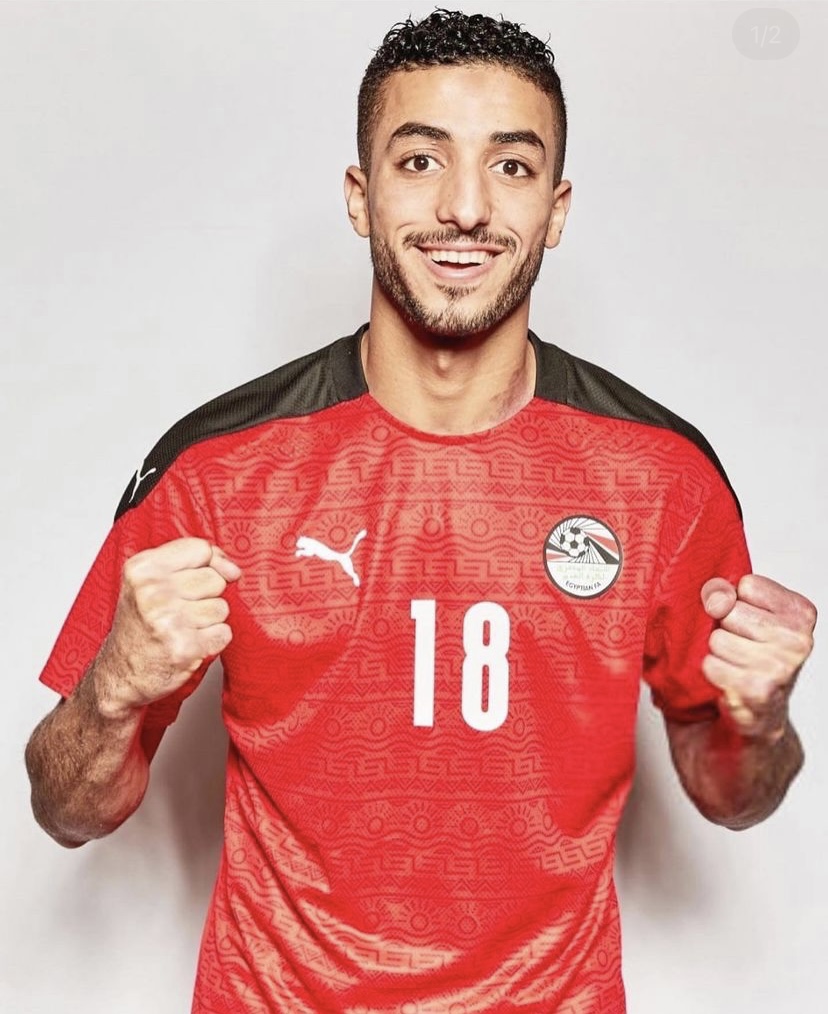 محمد عبد المنعم لاعب المنتخب (3)