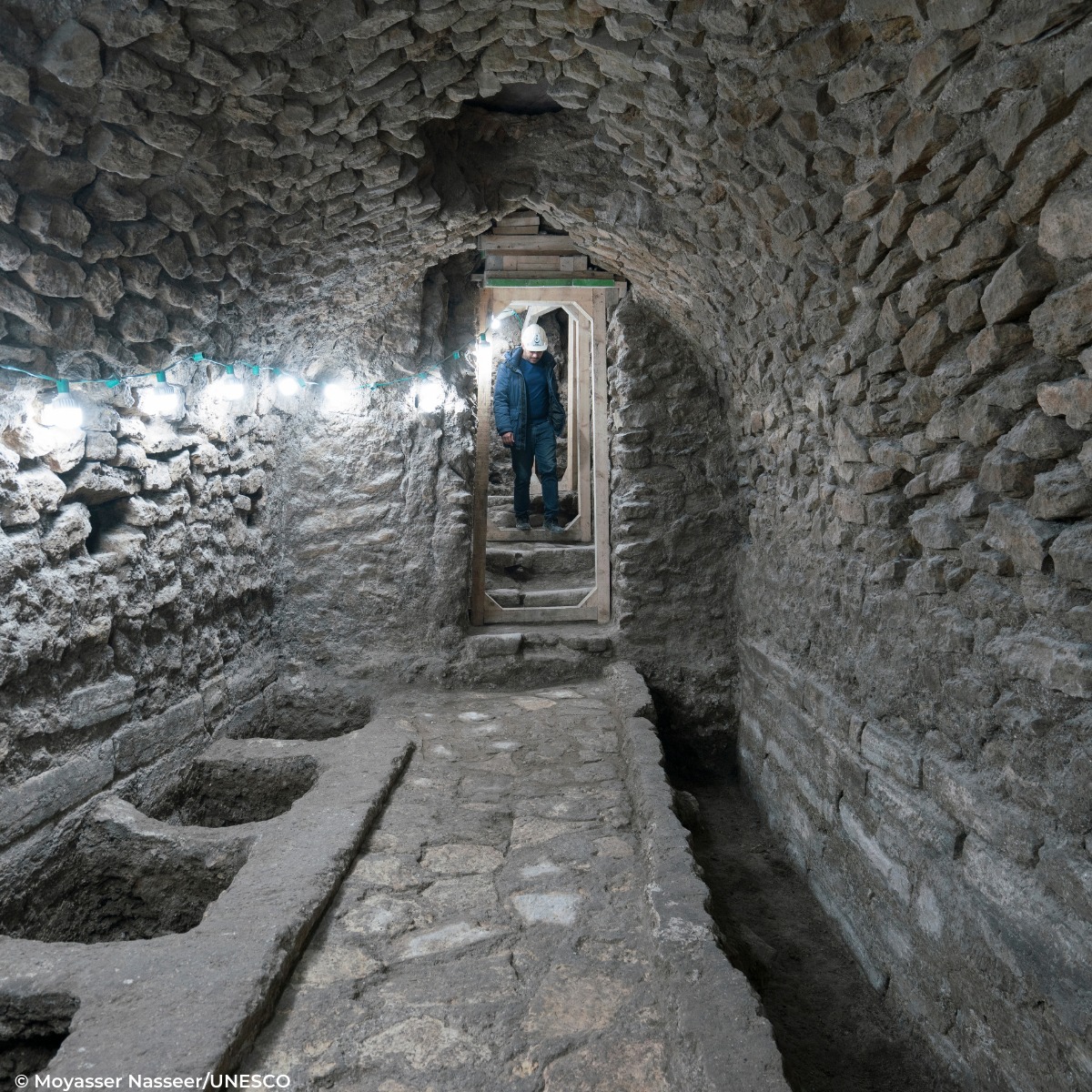 اكتشاف أربع قاعات للصلاة أسفل مسجد النورى فى الموصل فى العراق