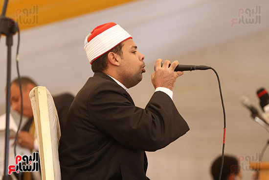 احتفالية مجمع مصطفي محمود الطبي بأكتوبر (40)