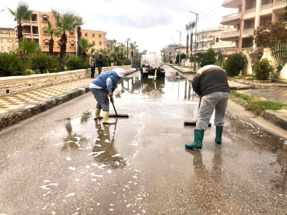 رفع مياه الامطار من شوارع المصيف
