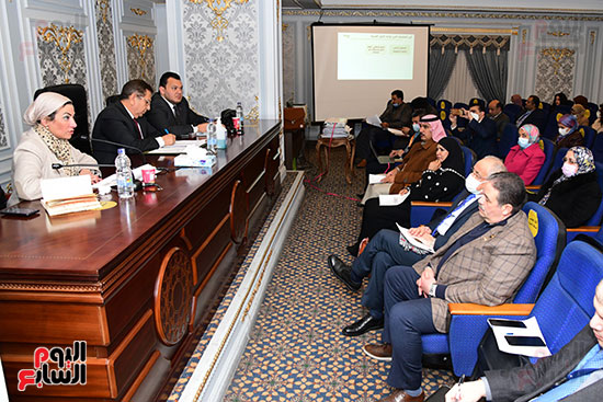 اجتماع لجنه الشئون العربيه (7)