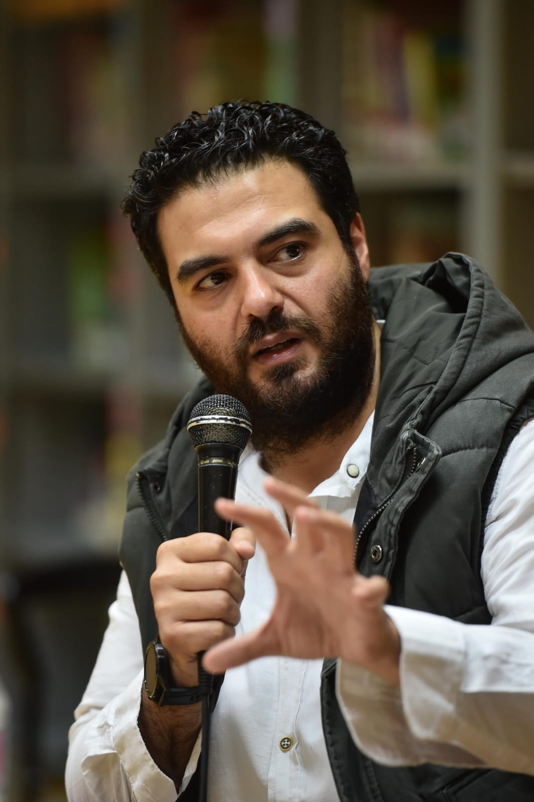 الكاتب محمد الشماع
