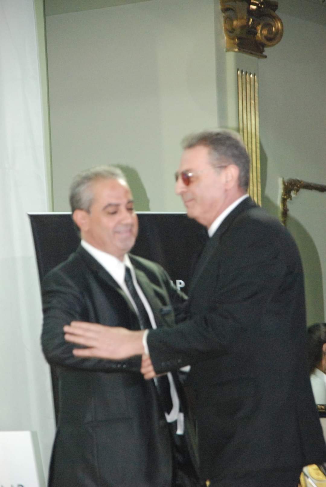 الناقد الأمير أباظة ومحمود حميدة الناقد الأمير أباظة ومحمود حميدة