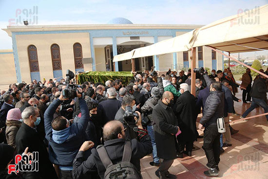 جنازة-الكاتب-الصحفى-ياسر-رزق-(6)