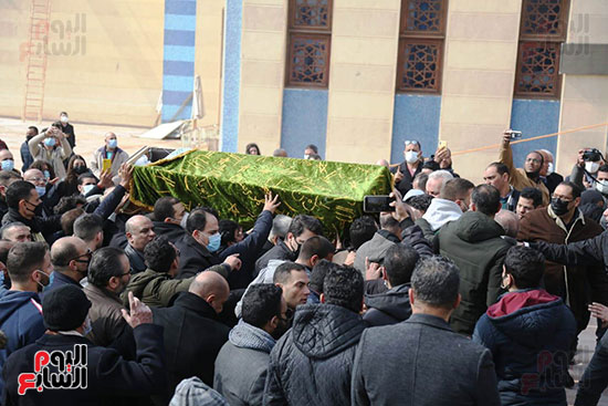 جنازة-الكاتب-الصحفى-ياسر-رزق-(5)