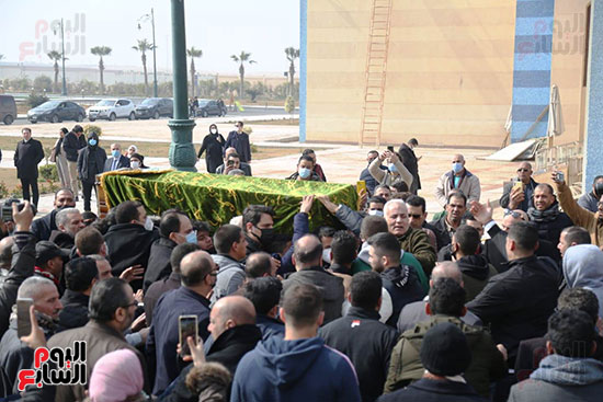 جنازة ياسر رزق (11)