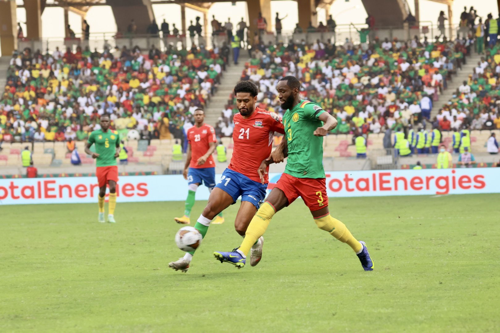 مباراة جامبيا ضد الكاميرون  (4)