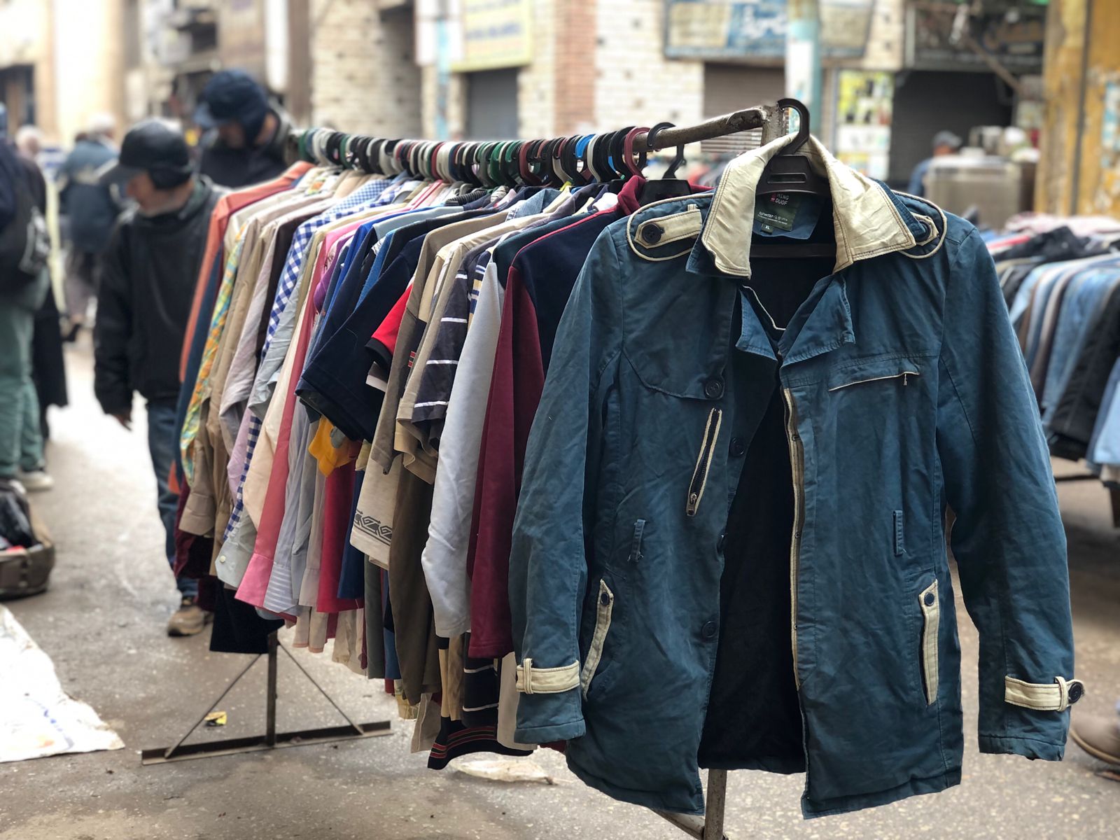 الملابس المستعملة في ميدان الشيخ حسانين (6)