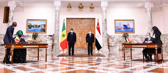 الرئيس السيسي بمؤتمر صحفى مع نظيره السنغالى (1)