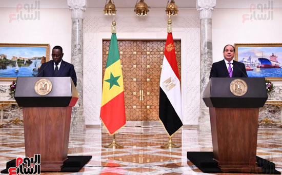 الرئيس السيسي بمؤتمر صحفى مع نظيره السنغالى (10)