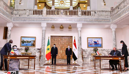 الرئيس السيسي بمؤتمر صحفى مع نظيره السنغالى (8)