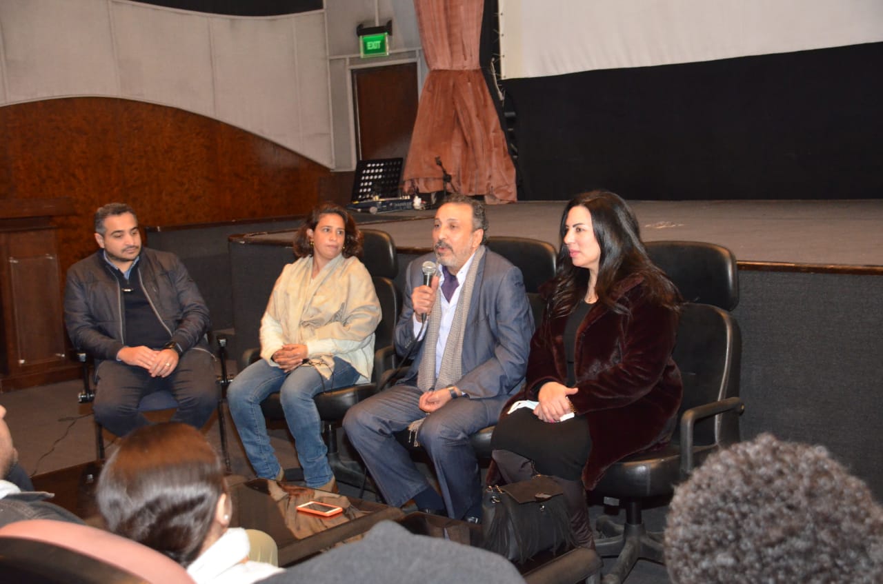 نادين خان سعيد بعرض أبو صدام بجمعية الفيلم وقصته مستوحاه من حادث تريلا حقيقى (8)