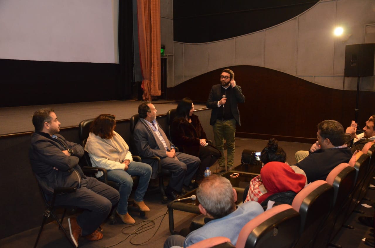 نادين خان سعيد بعرض أبو صدام بجمعية الفيلم وقصته مستوحاه من حادث تريلا حقيقى (7)