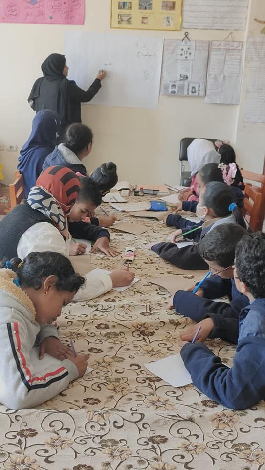 قصر ثقافة حوض الرمال يعد ورشة تعليم الخط العربي للأطفال