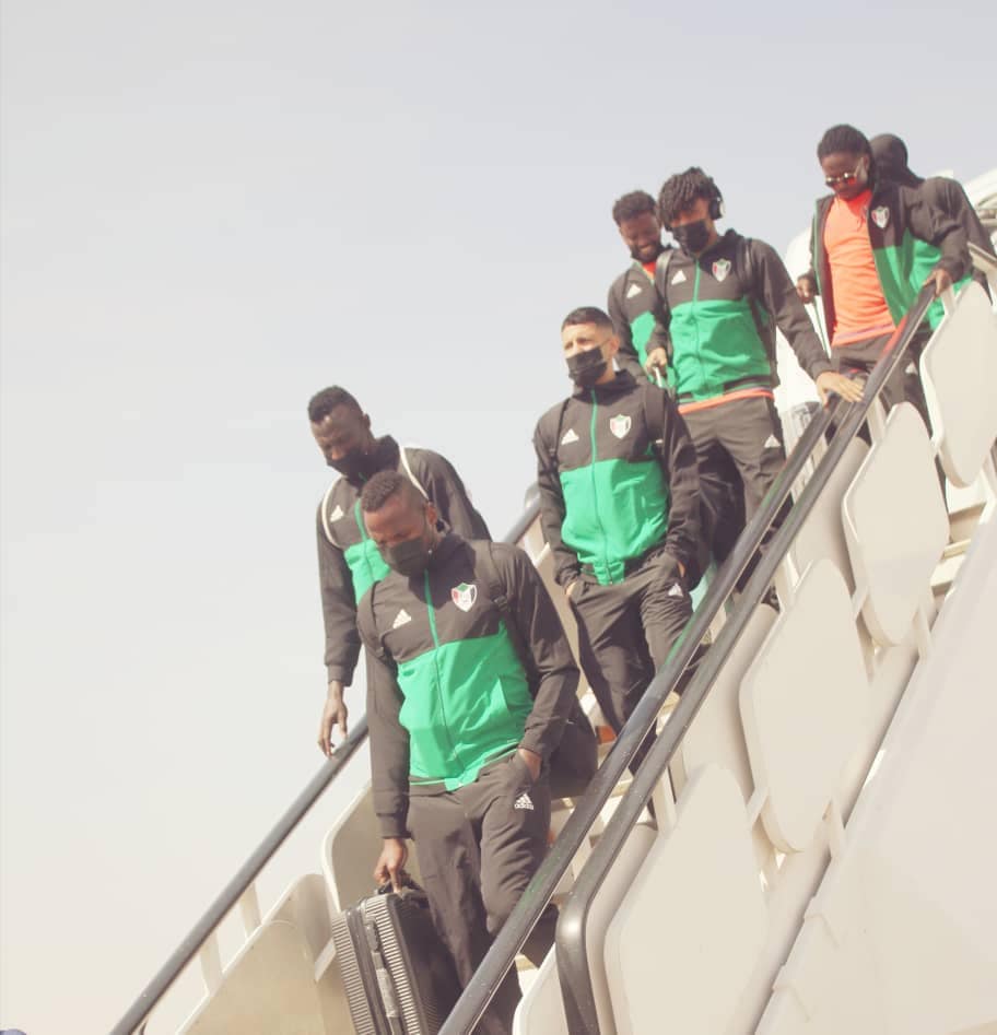 منتخب السودان يصل جاروا (2)
