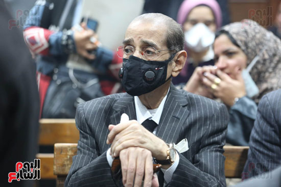 المحامي فريد الديب (4)