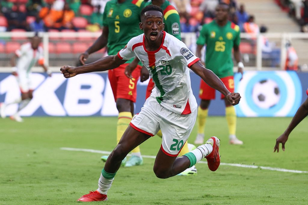 جوستافو سانجاري يسجل أول اهداف أمم أفريقيا