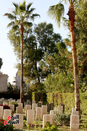 مقابر الكومنولث جمعت رُفات جنود من أديان وعقائد مختلفة