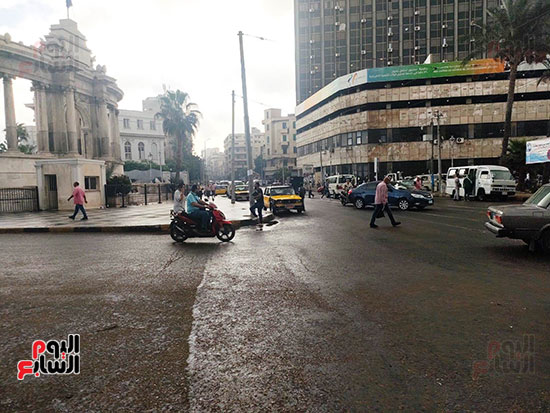 أمطار-خفيفة-علي-الإسكندرية