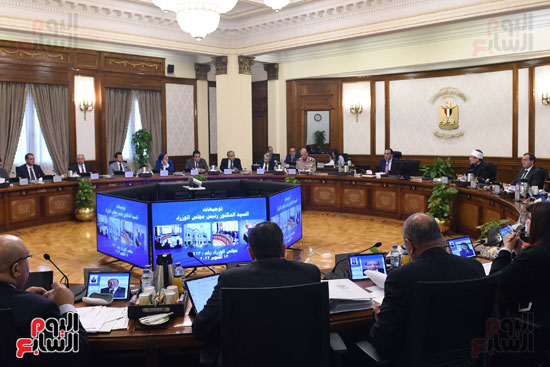 اجتماع مجلس الوزراء  (10)
