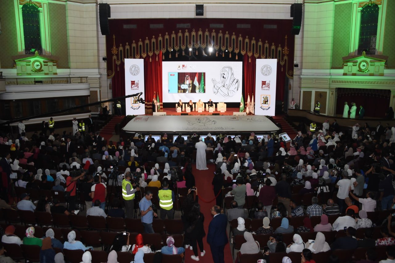 فعاليات حفل توزيع جائزة الملك عبد الله بن عبد العزيز للترجمة بجامعة القاهرة (9)