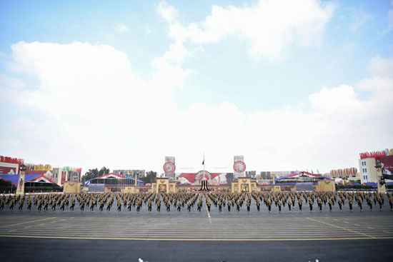 الرئيس السيسى خلال الاحتفال بتخريج دفعات جديدة من الكليات العسكرية (21)