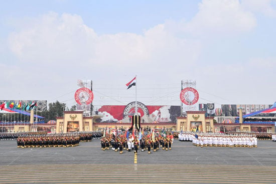 الرئيس السيسى خلال الاحتفال بتخريج دفعات جديدة من الكليات العسكرية (17)