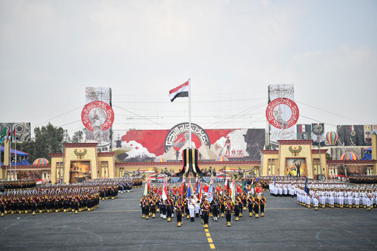 الرئيس السيسى خلال الاحتفال بتخريج دفعات جديدة من الكليات العسكرية (11)