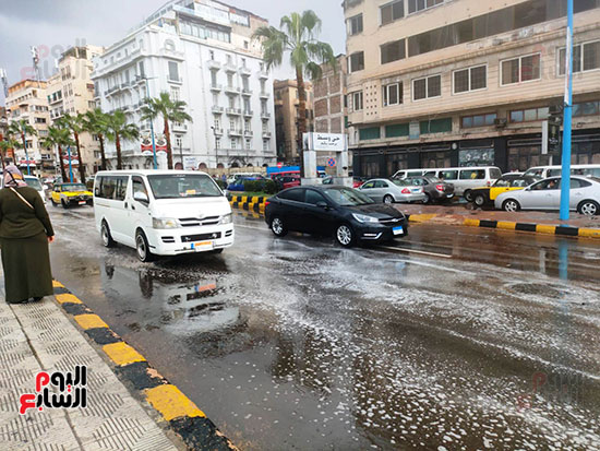 أمطار-وانخفاض-في-درجات-الحرارة-بالإسكندرية